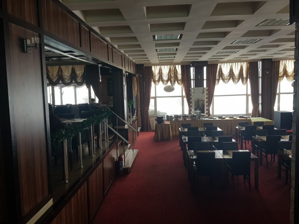 Isperia Davraz Hotel