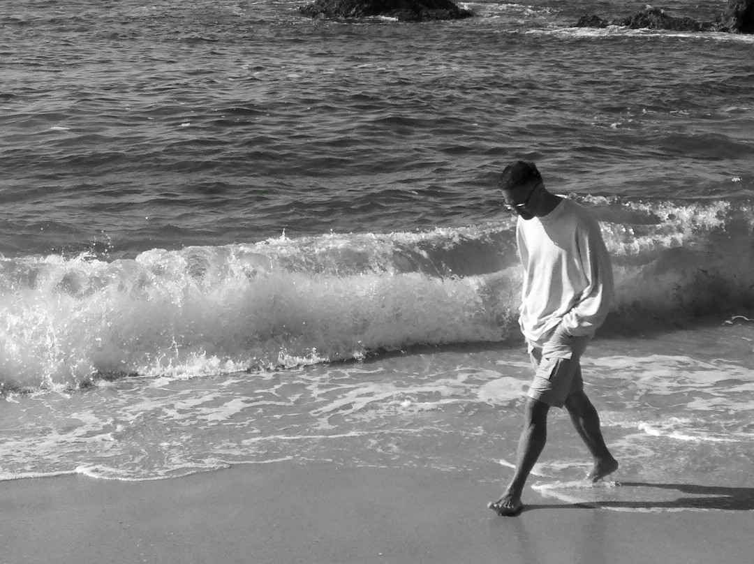 Wood's Cove-拉古纳海滩必去景点