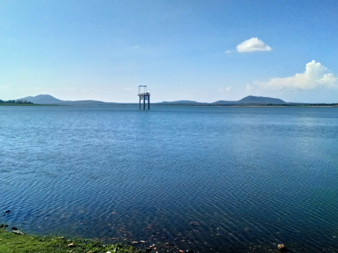 Masinga Dam Resort Spa主图