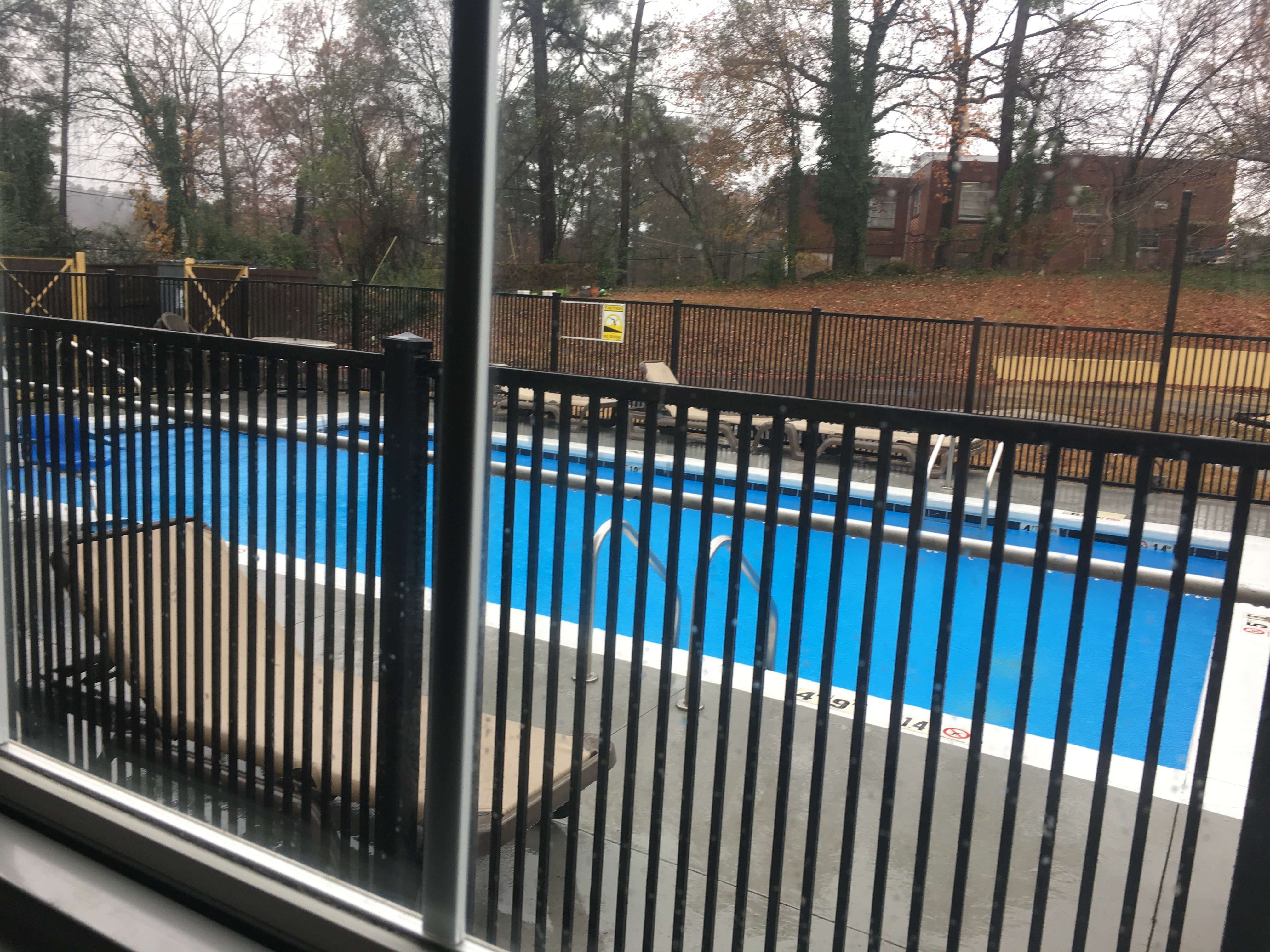 Comfort Inn Birmingham - Irondale-泳池