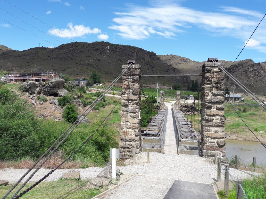 Alexandra旅游景点-Shaky Bridge