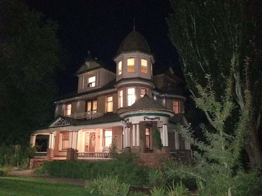 Nephi酒店住宿-Whitmore Mansion