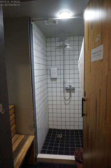 联合庭院青年酒店(大连火车站东关街历史文化街区店）主图