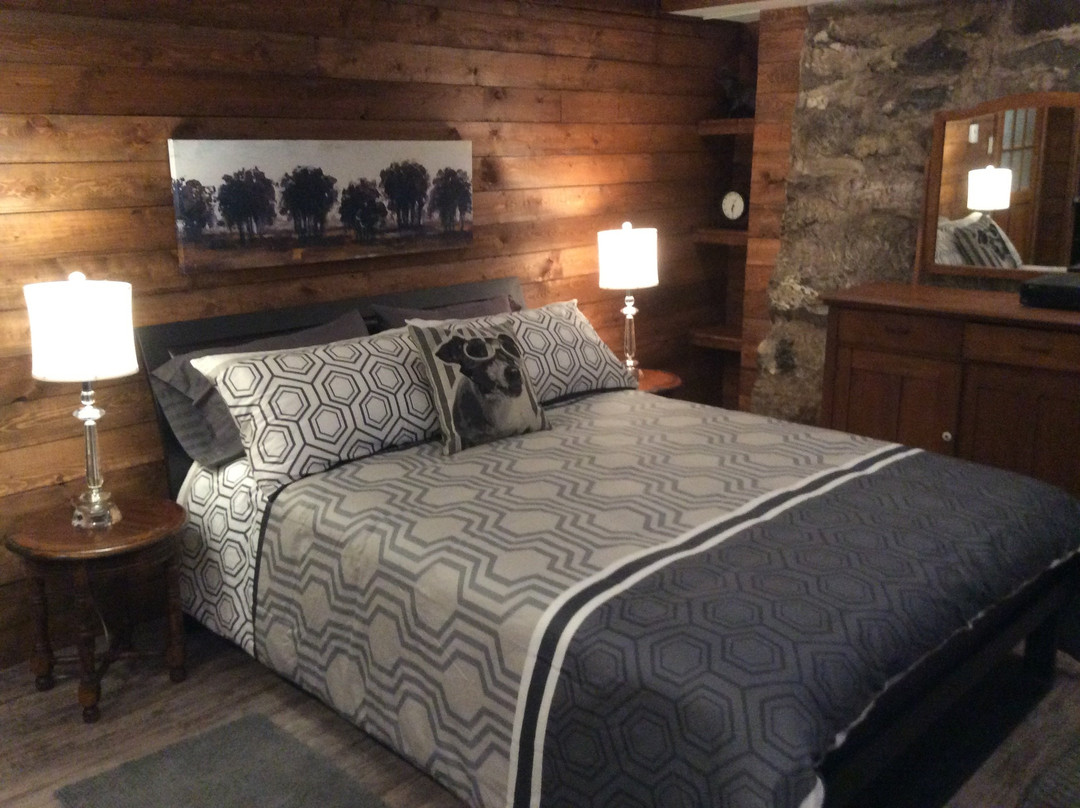 Lac Etchemin酒店住宿-Gite Les Pignons