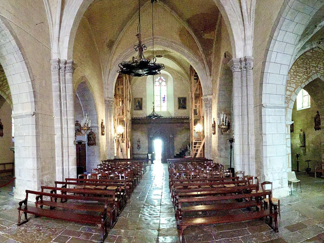 Abbaye Notre Dame de Nanteuil景点图片