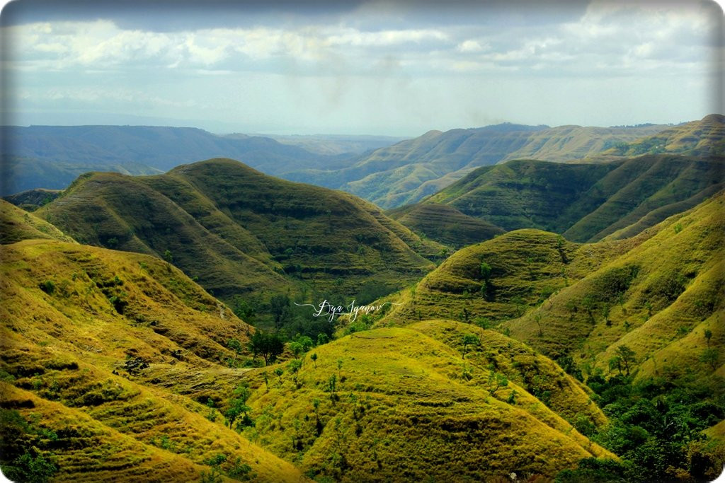 Tanarara Hill景点图片