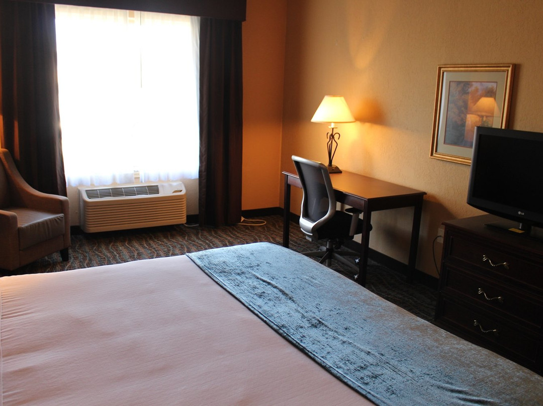 Best Western Holiday Manor主图