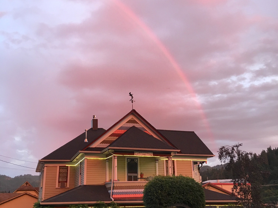 The Painted Lady Bed & Breakfast and Tea Room主图
