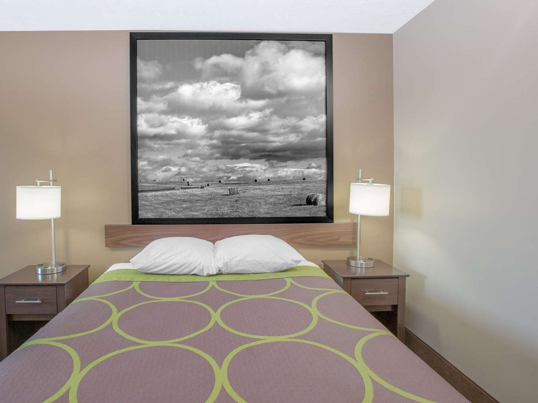 Super 8 by Wyndham Hastings主图