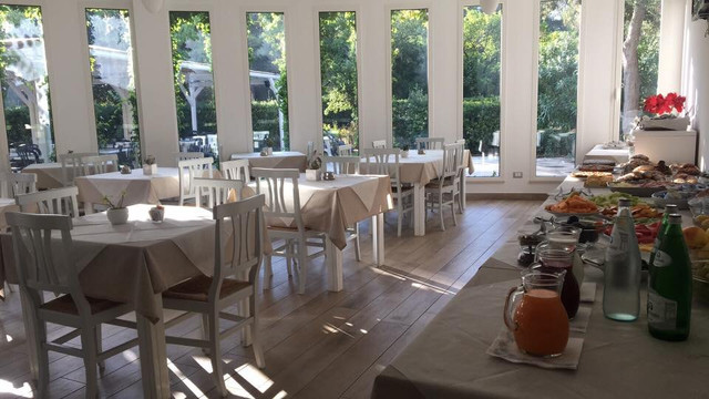 Alimini餐馆和美食-Ristorante Il Mirto “Essenze Mediterranee”