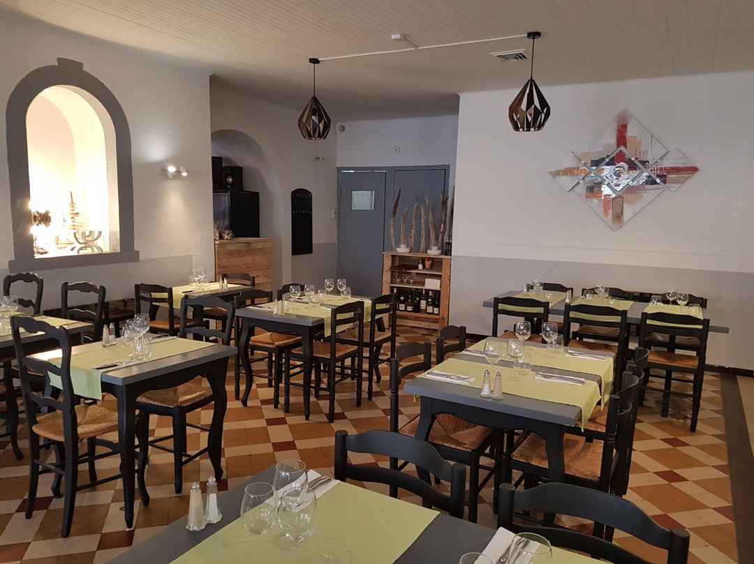 Hotel Restaurant Le Saint Jean主图