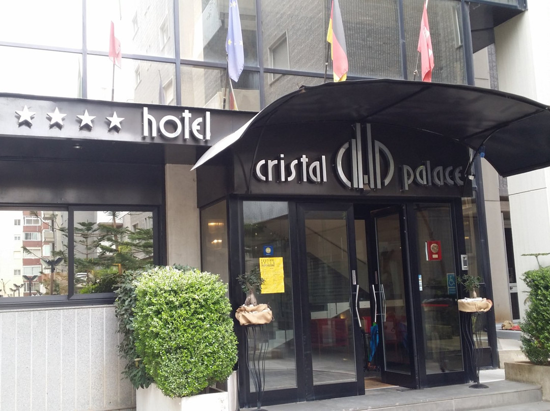 水晶宫殿酒店主图