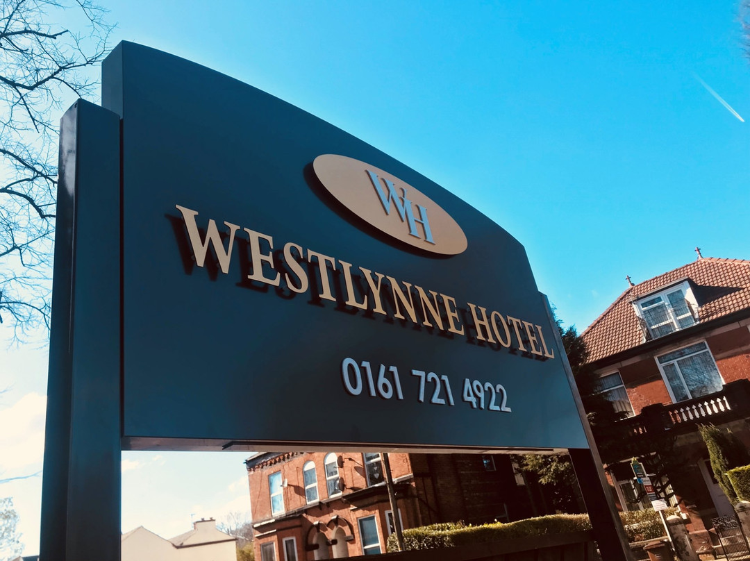 The Westlynne Hotel & Apartments主图