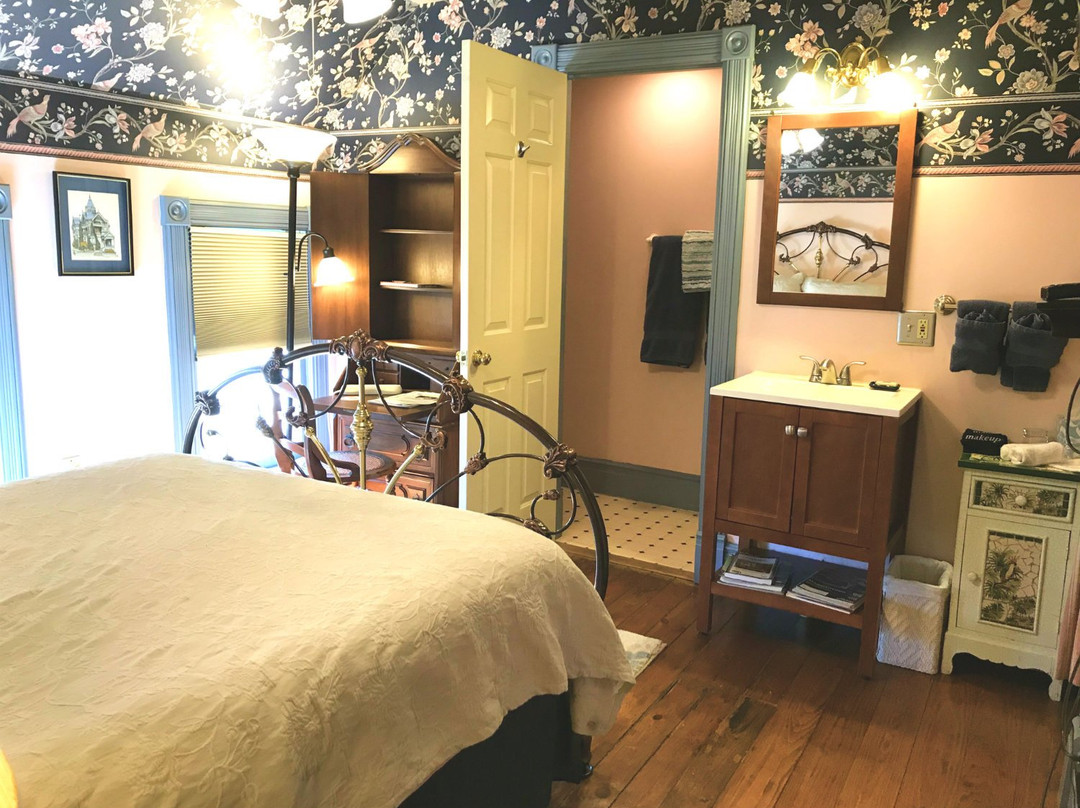 Parish House Inn主图