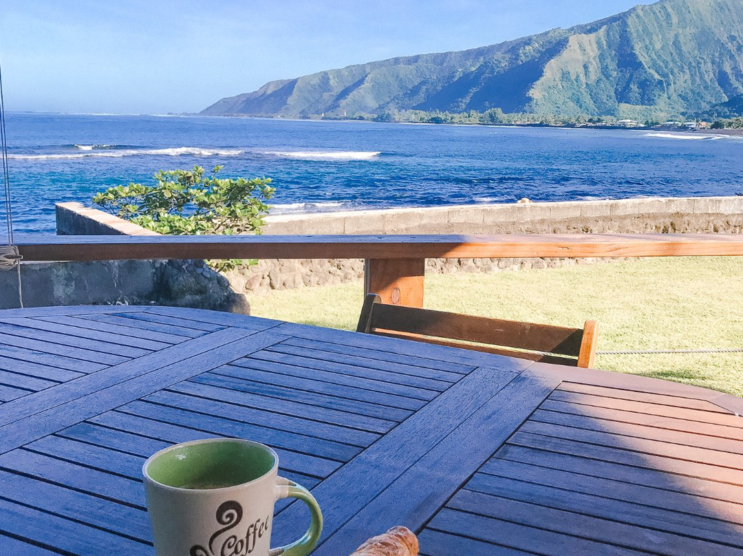 Tahiti Surf Beach Paradise