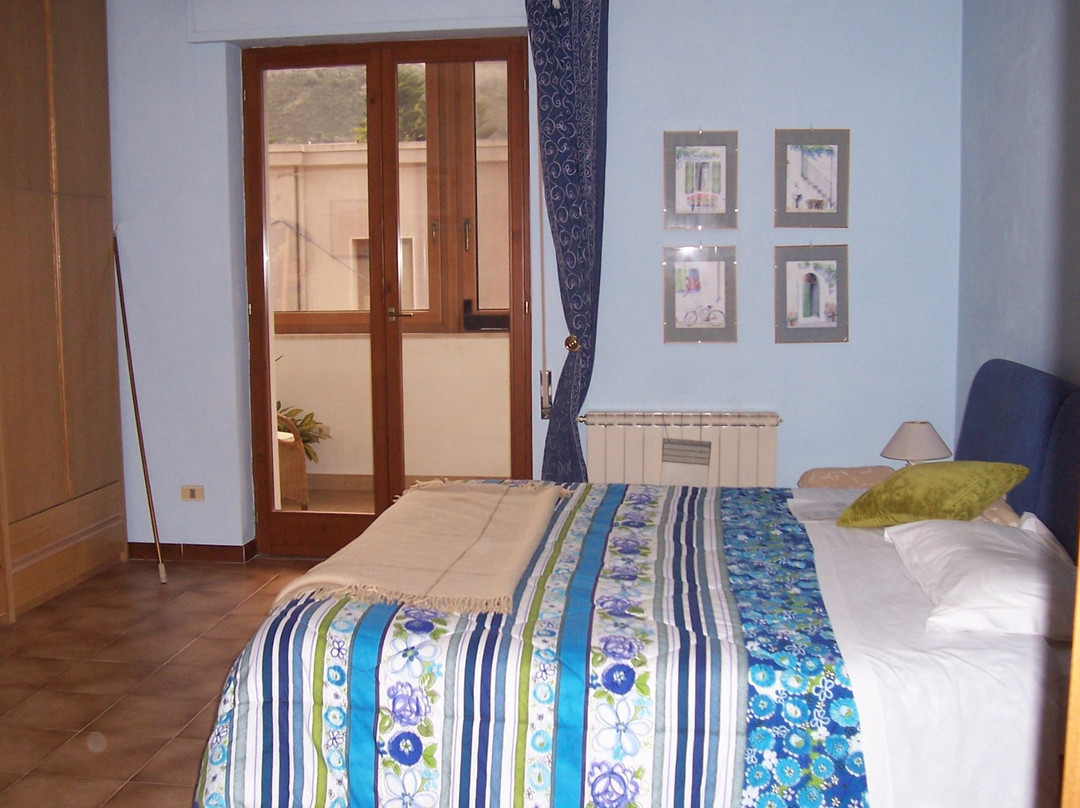 Luna & Limoni Town主图