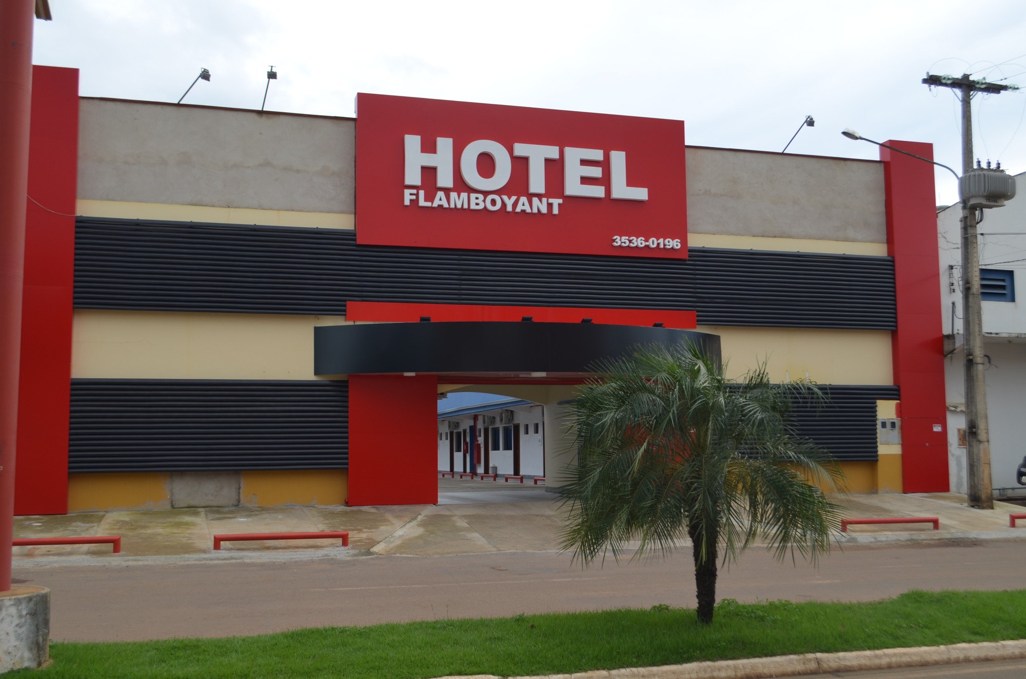 Flamboyant Palace Hotel-官方