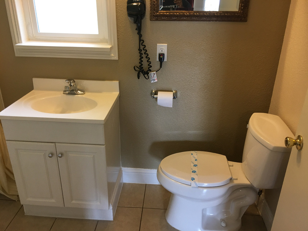 Colfax Motor Lodge主图