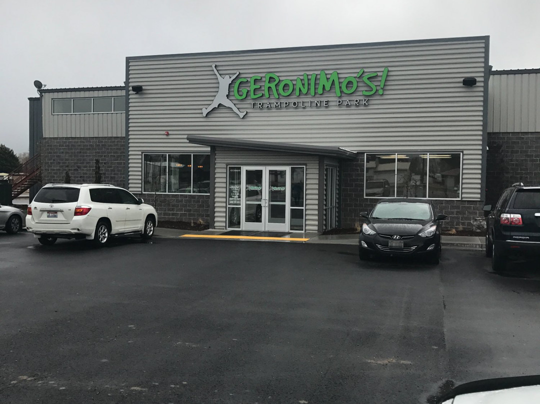 Geronimos Trampoline Park-波卡特洛必去景点