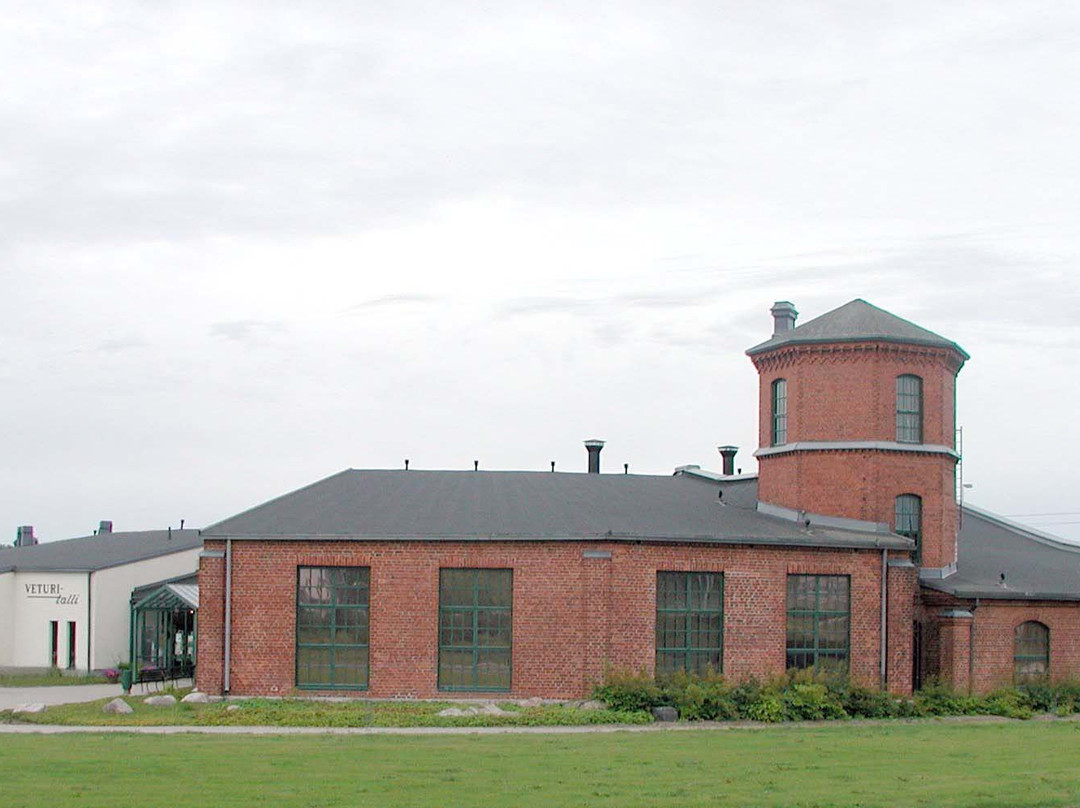 Salon Taidemuseo Veturitalli-Salo必去景点
