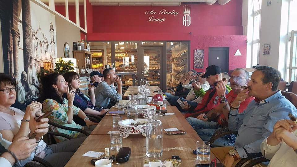Whisky & Cigar Salon景点图片
