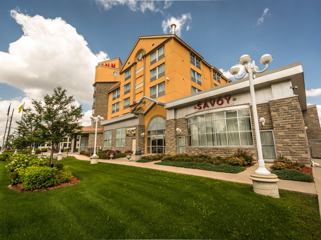 蒙地卡罗及套房市中心万锦酒店