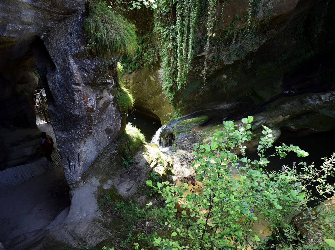 Grotte del Caglieron景点图片