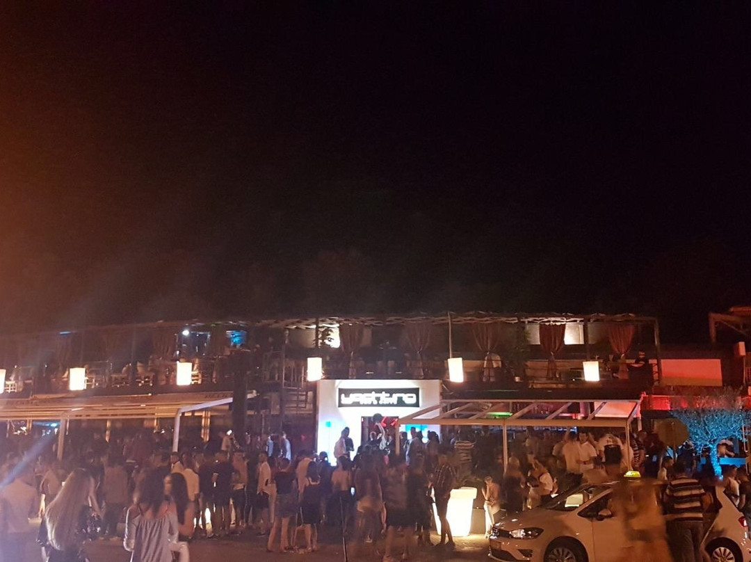 Lukoran旅游景点-Yachting Bar