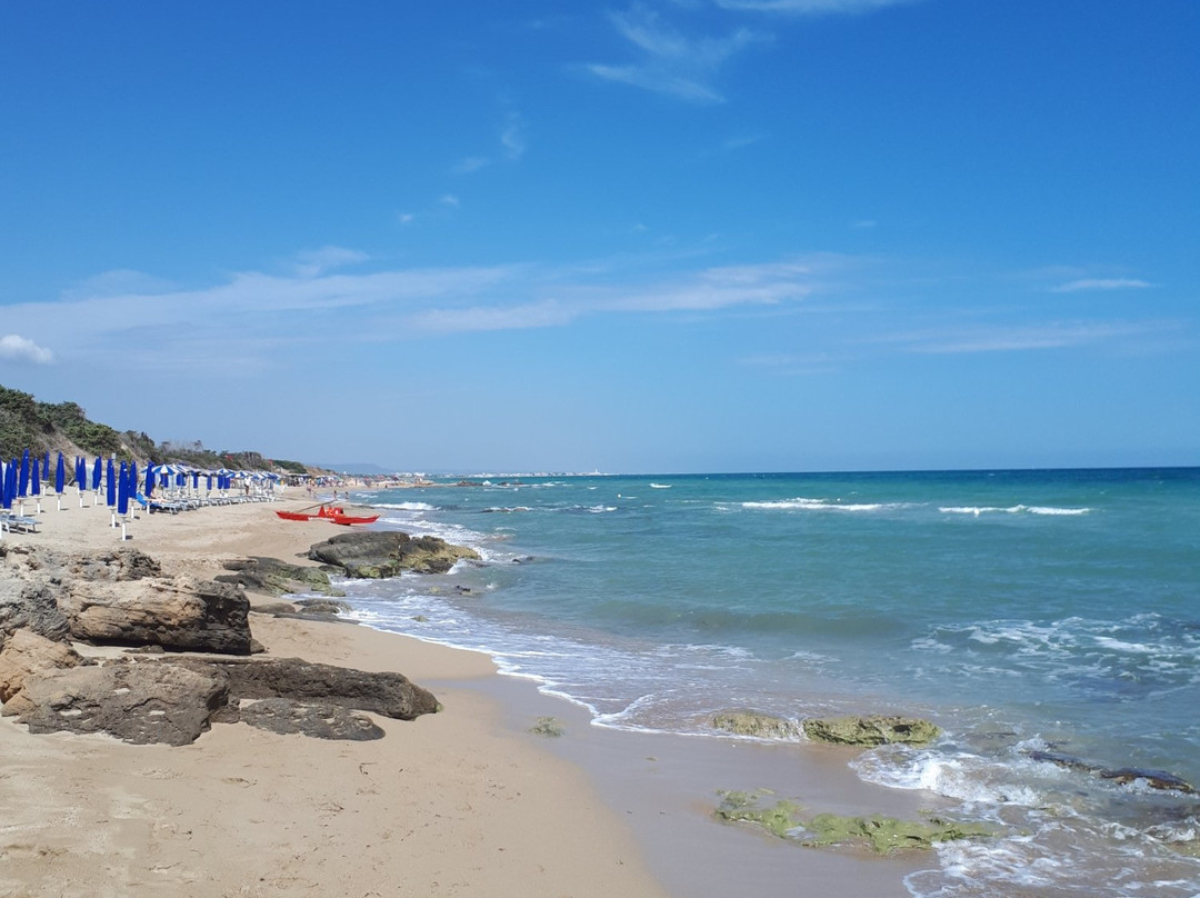 Spiaggia Pilone-奥斯图尼必去景点