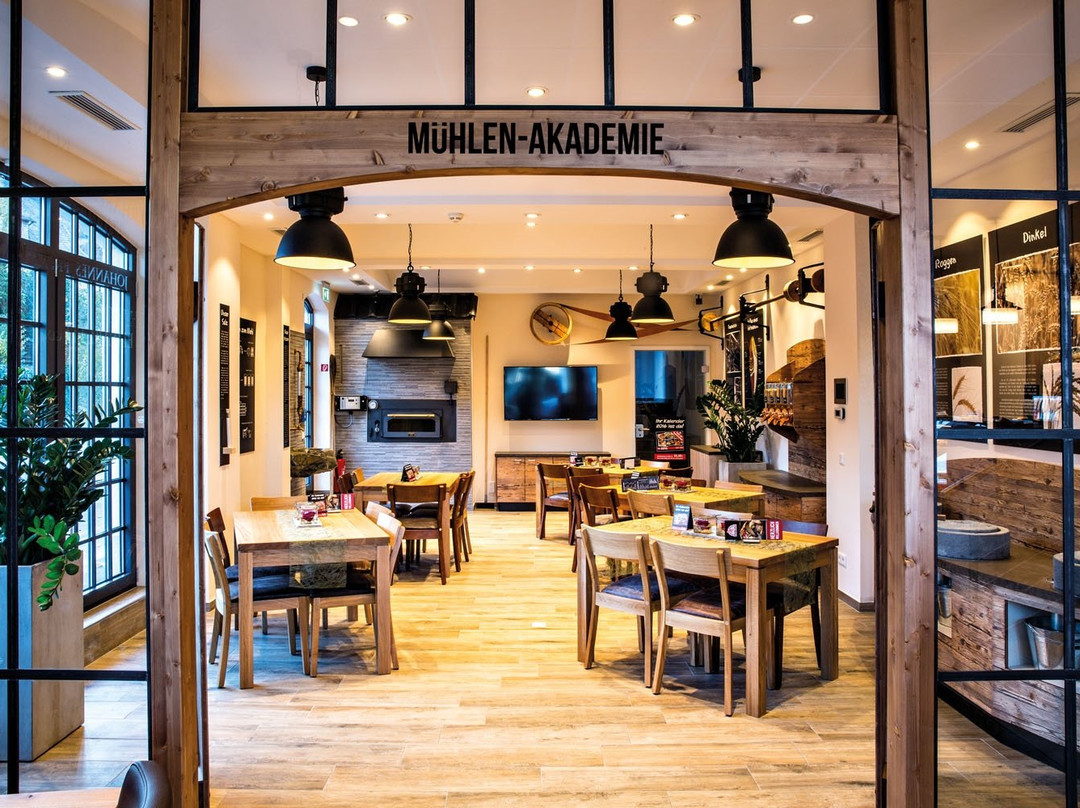 Backerei Vielhaber - Brot-Cafe mit Muhlen-Akademie