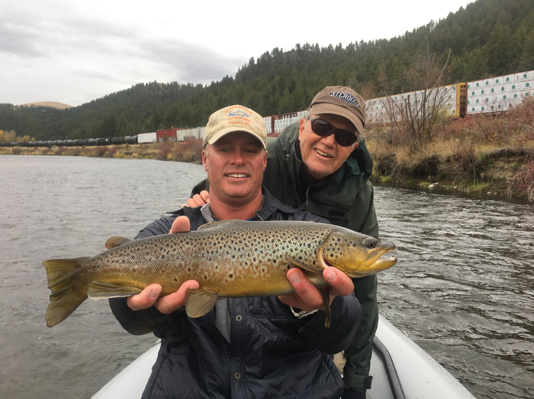 Clear Creek Outfitters-米苏拉必去景点