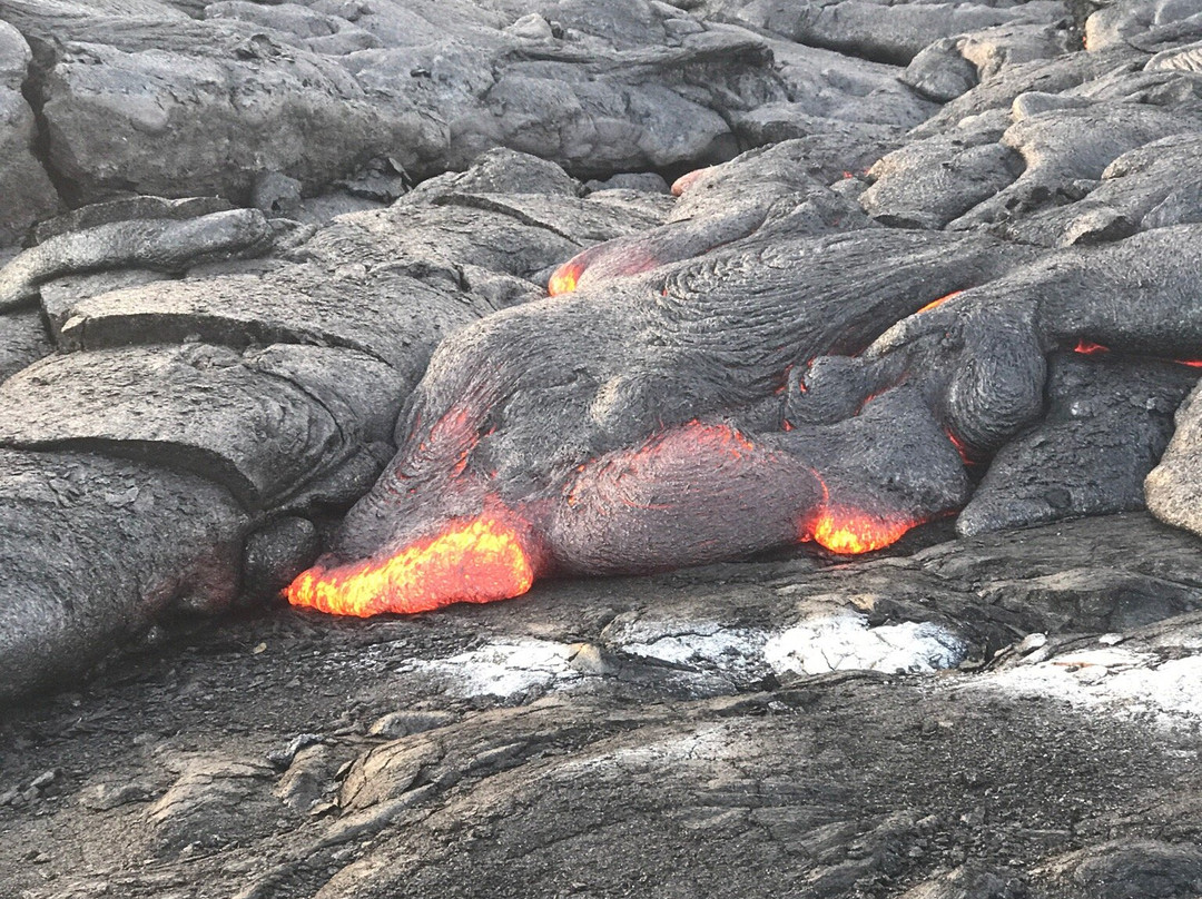 Hawaii Adventures Now-卡慕也拉必去景点