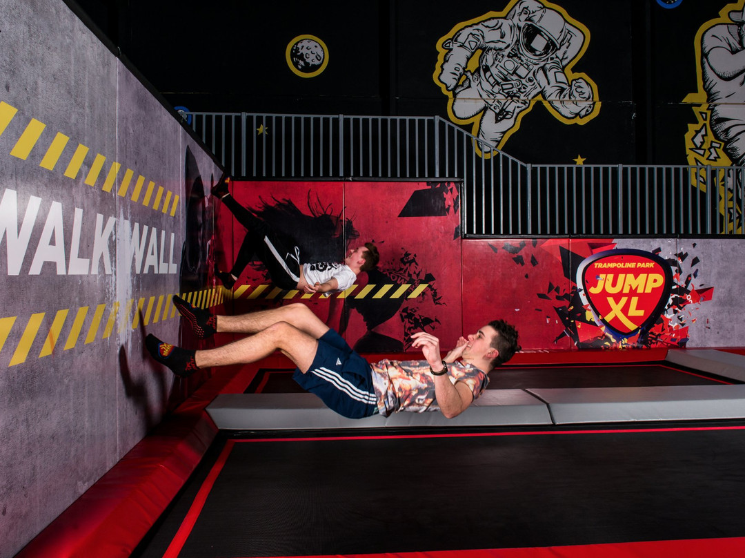 Jump XL Trampoline Park Waalwijk-Waalwijk必去景点