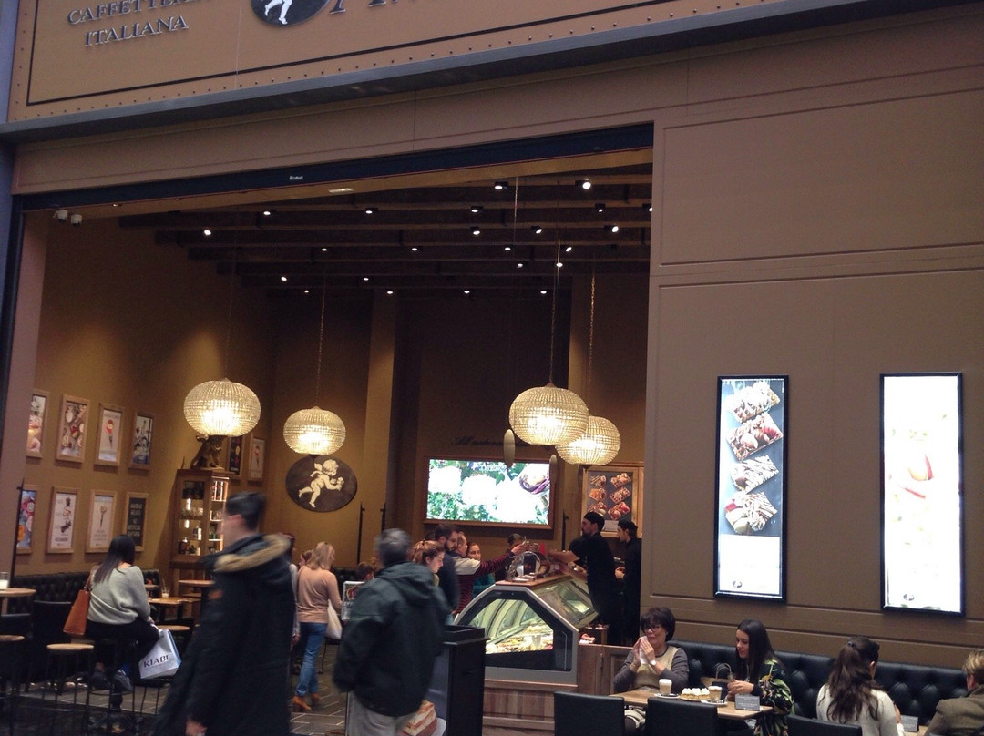 阿米拉餐馆和美食-Amorino Gelato - Granada Nevada