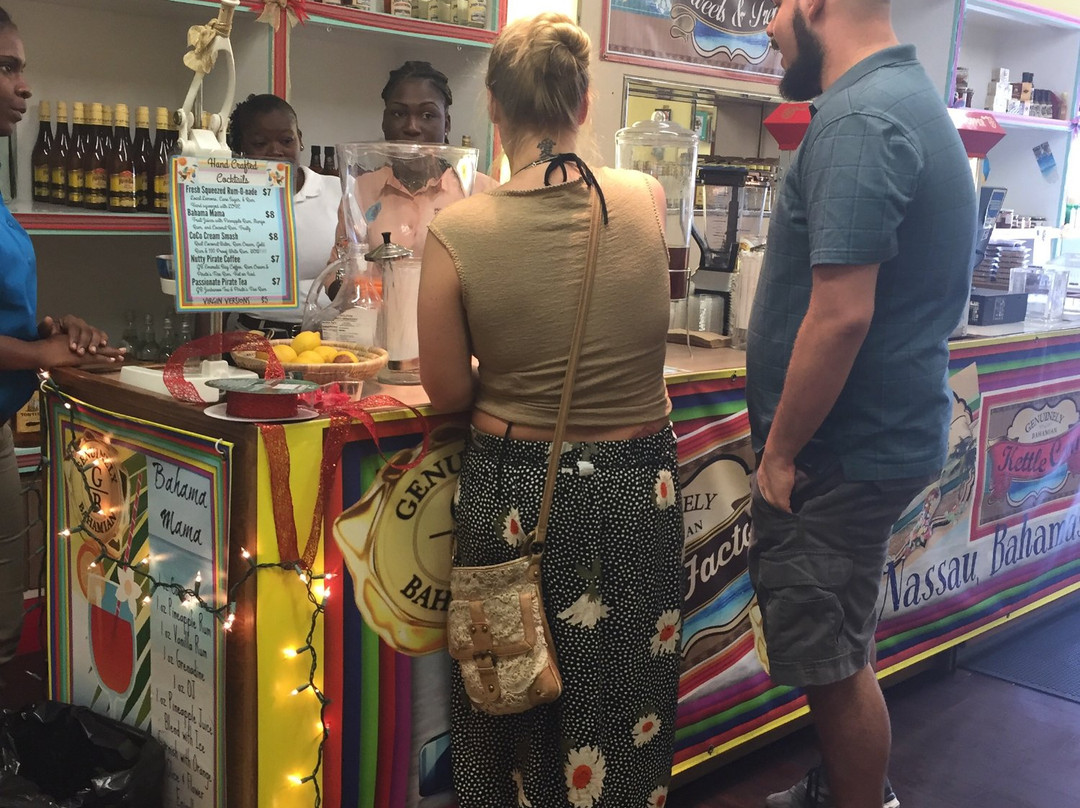 Baggy Rocks-拿骚必去景点