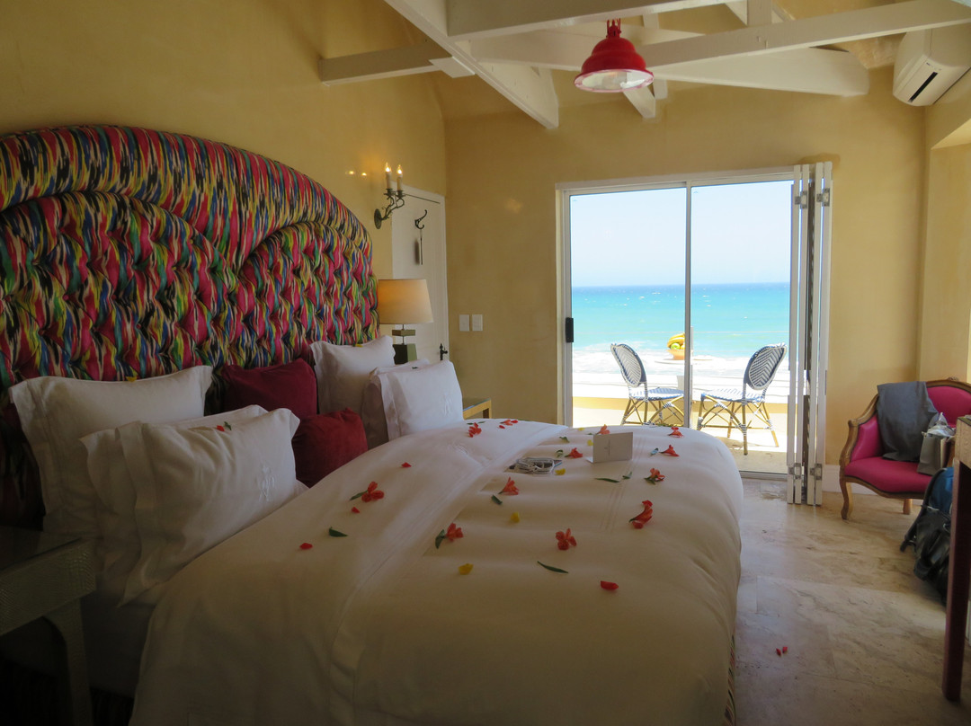 Birkenhead House主图