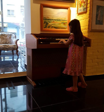 VivArt Gallery-地拉那必去景点