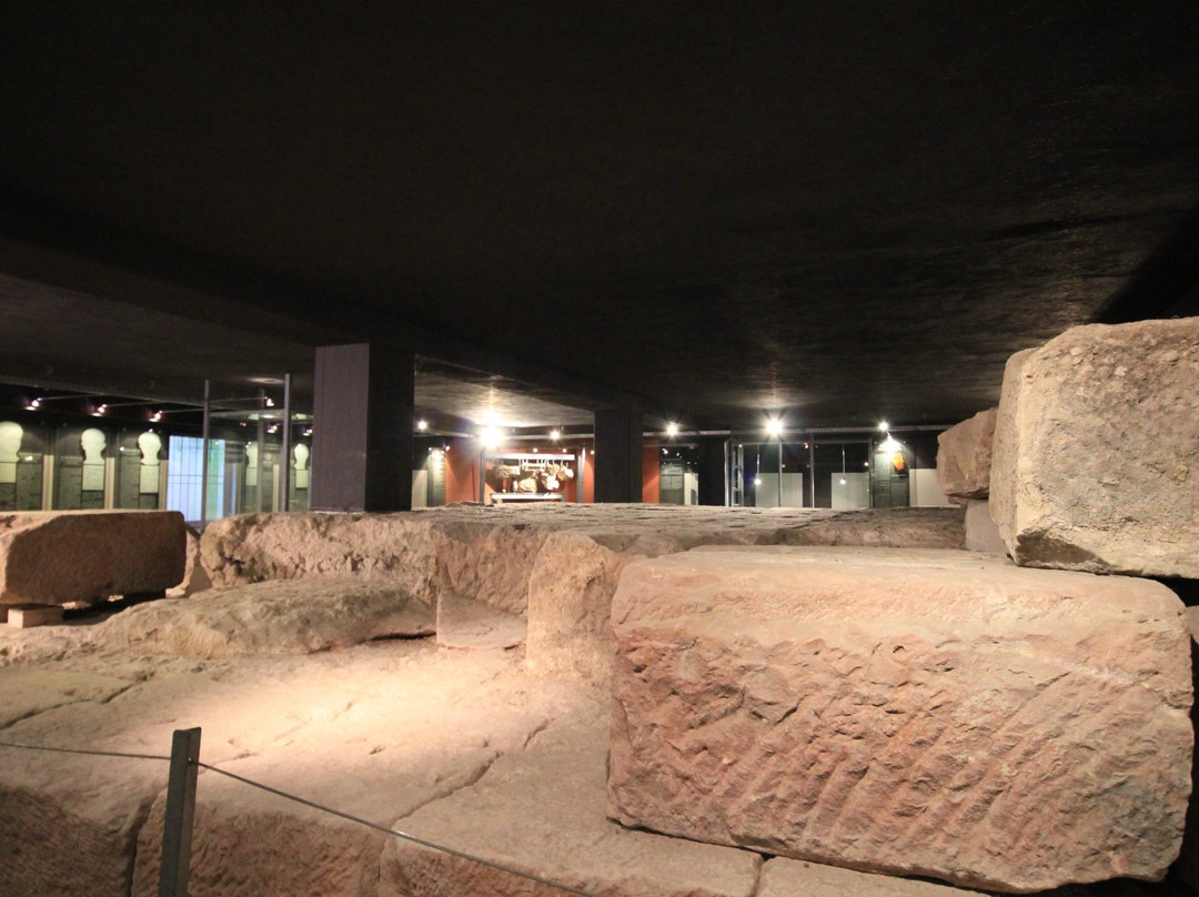 Museum Römischer Ehrenbogen景点图片