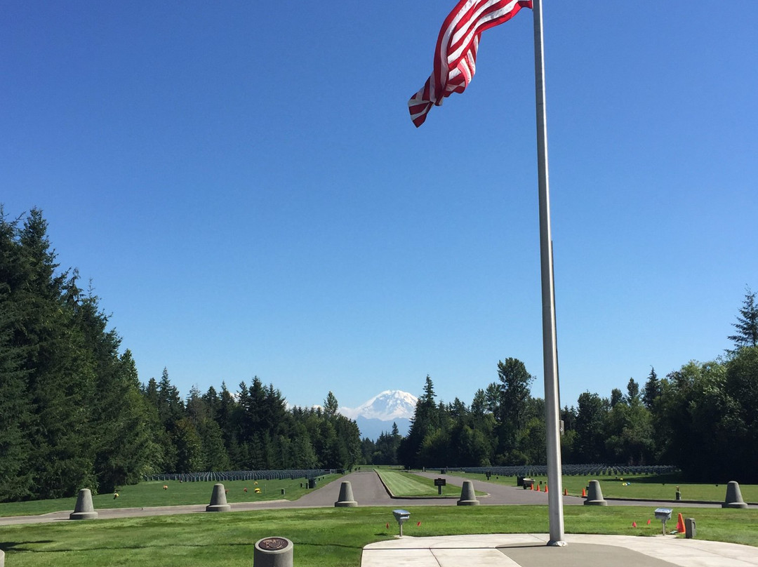 Tahoma National Cemetery-肯特必去景点