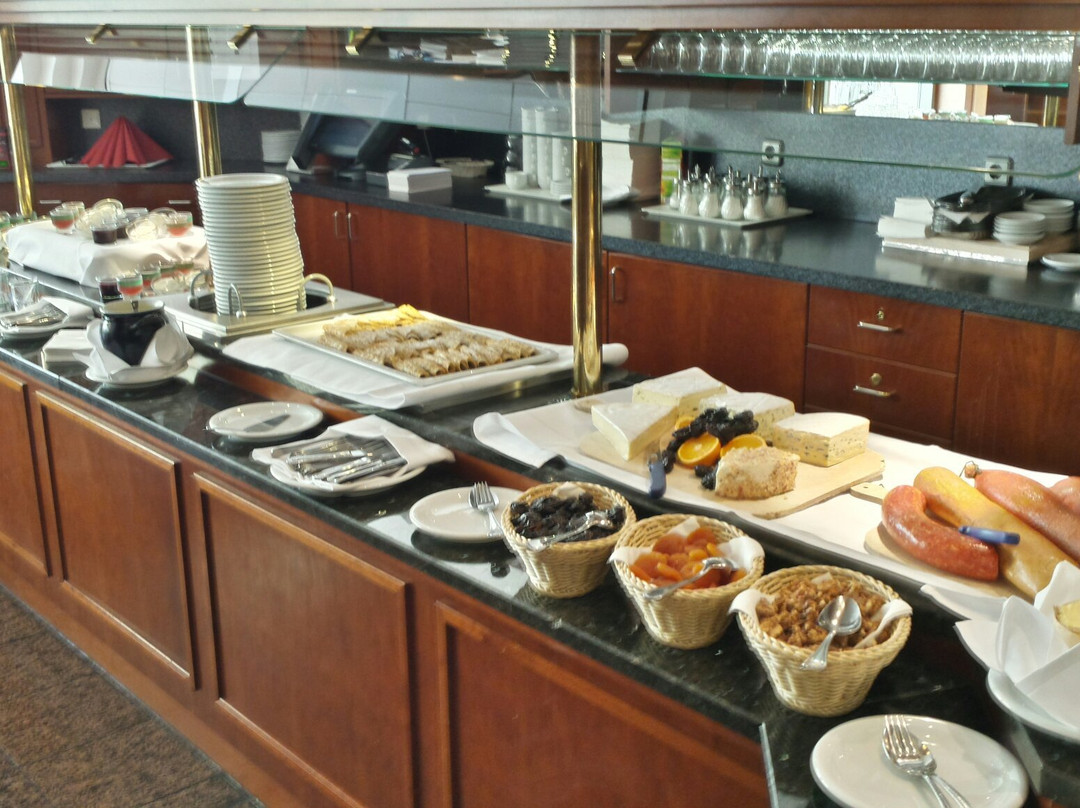Oscar Restaurant