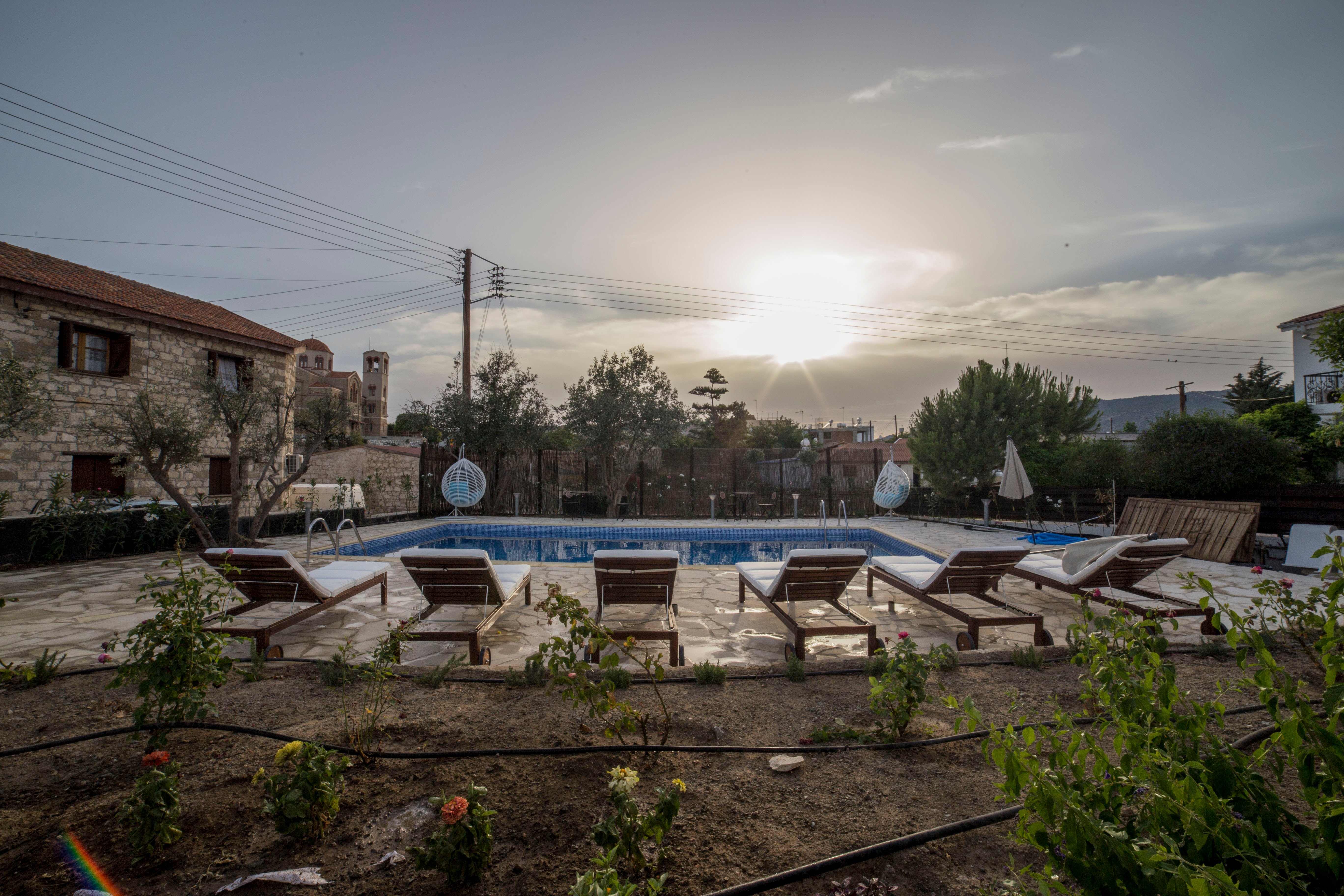 Meleni Cottage Houses-官方