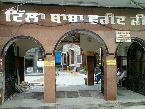 Gurudwara Tilla Baba Farid景点图片