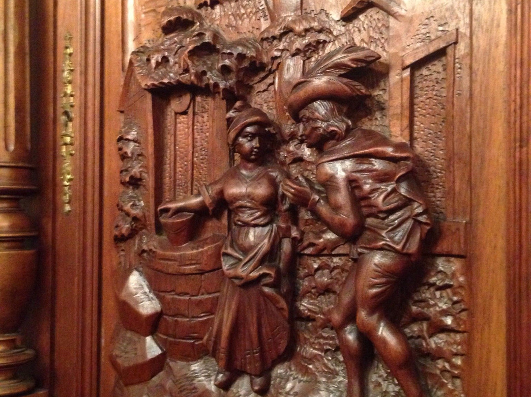 Snooper's Paradise Antiques-Groves必去景点