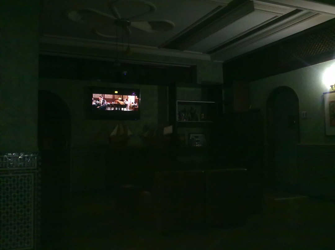 Al Acherine旅游景点-L'Horizon Bar