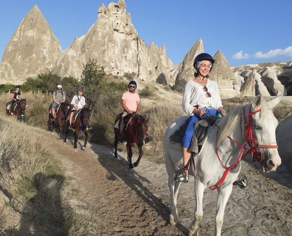 Cappadocia Atv And Horse Tours Ovizu景点图片