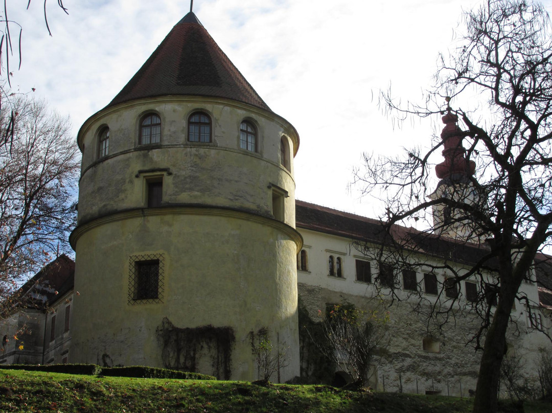 Schloss Hollenegg-Hollenegg必去景点