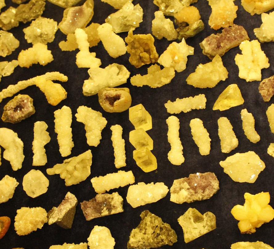 Mackie’s Saturday Nite Bazaar-巴格海滩必去景点