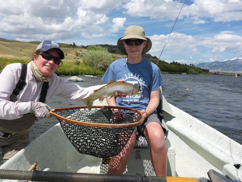 Riverside Anglers, Inc.-西黄石镇必去景点