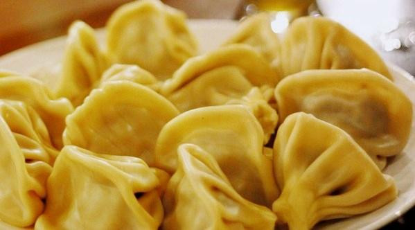 Uch-Dere餐馆和美食-Khinkalnaya