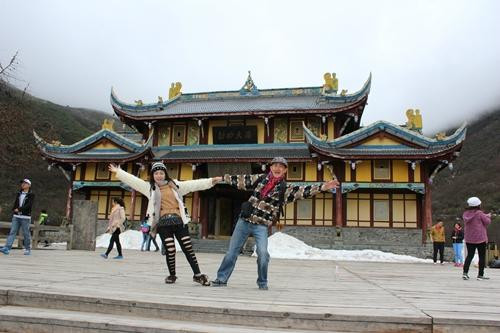 黄龙寺景点图片